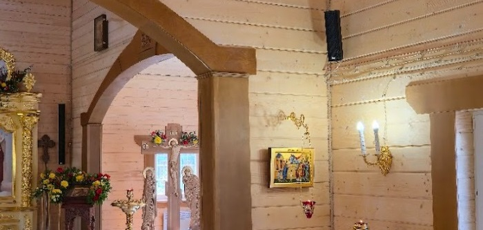 Звуковая система для озвучивания деревянного храма.